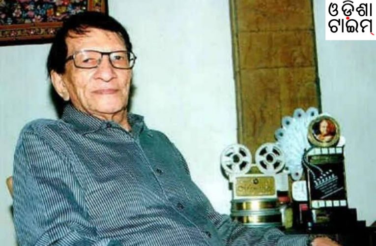 ବଲିଉଡ୍ ଗୀତିକାର ଯୋଗେଶ ଗୌରଙ୍କର ପରଲୋକ