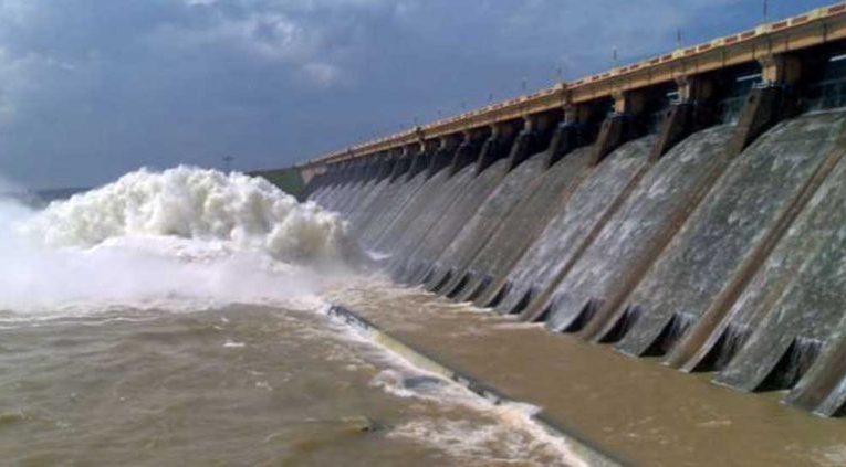 ଖୋଲିଲା ହୀରାକୁଦ ଜଳ ଭଣ୍ଡାରର ଦୁଇଟି ଗେଟ୍